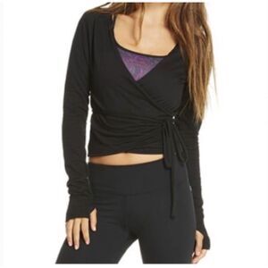 NWT Fabletics Rose True Wrap Top Black Knit Barre Yoga Size Large
